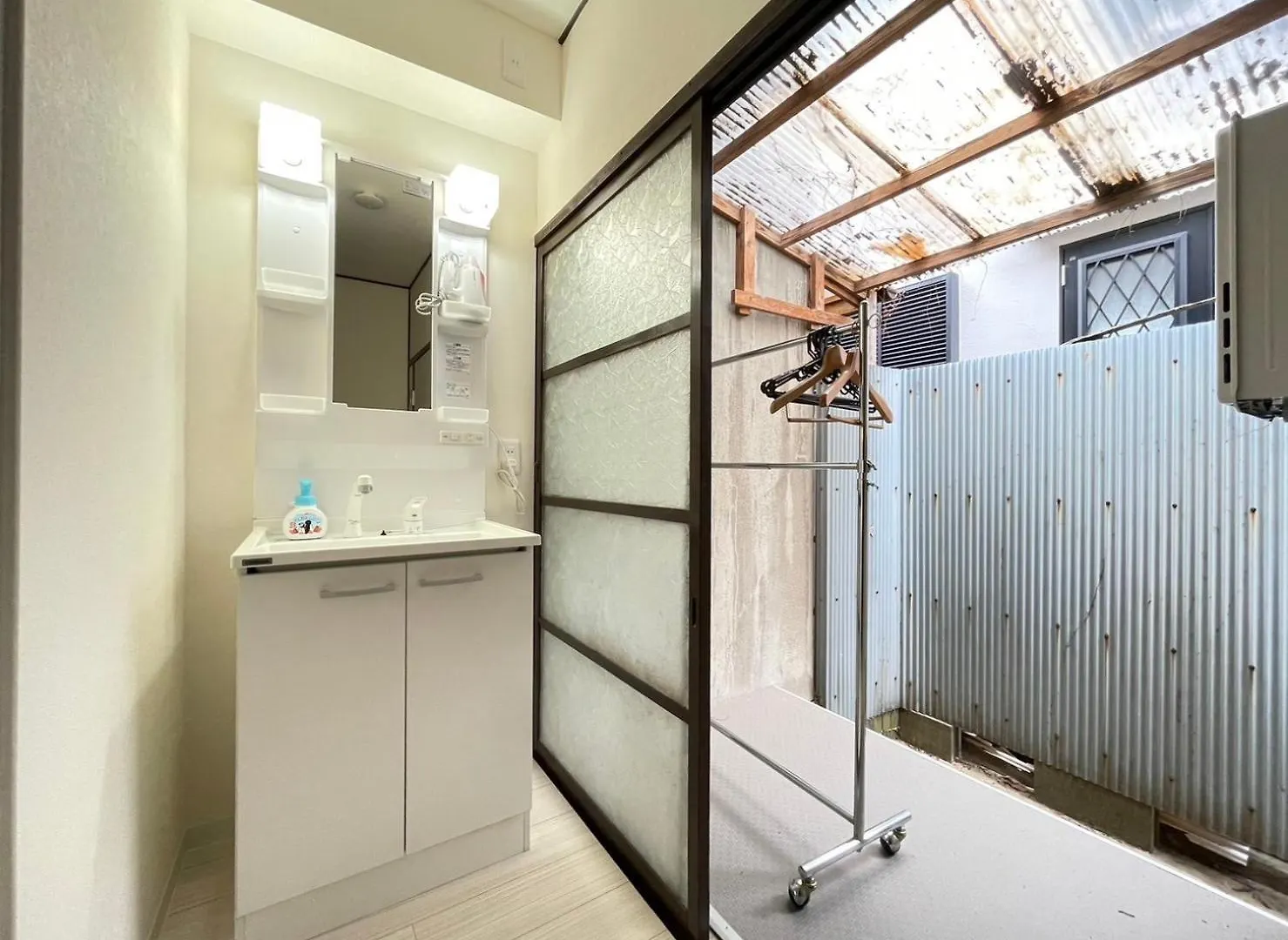 A&C House 新大阪3 Lägenhet